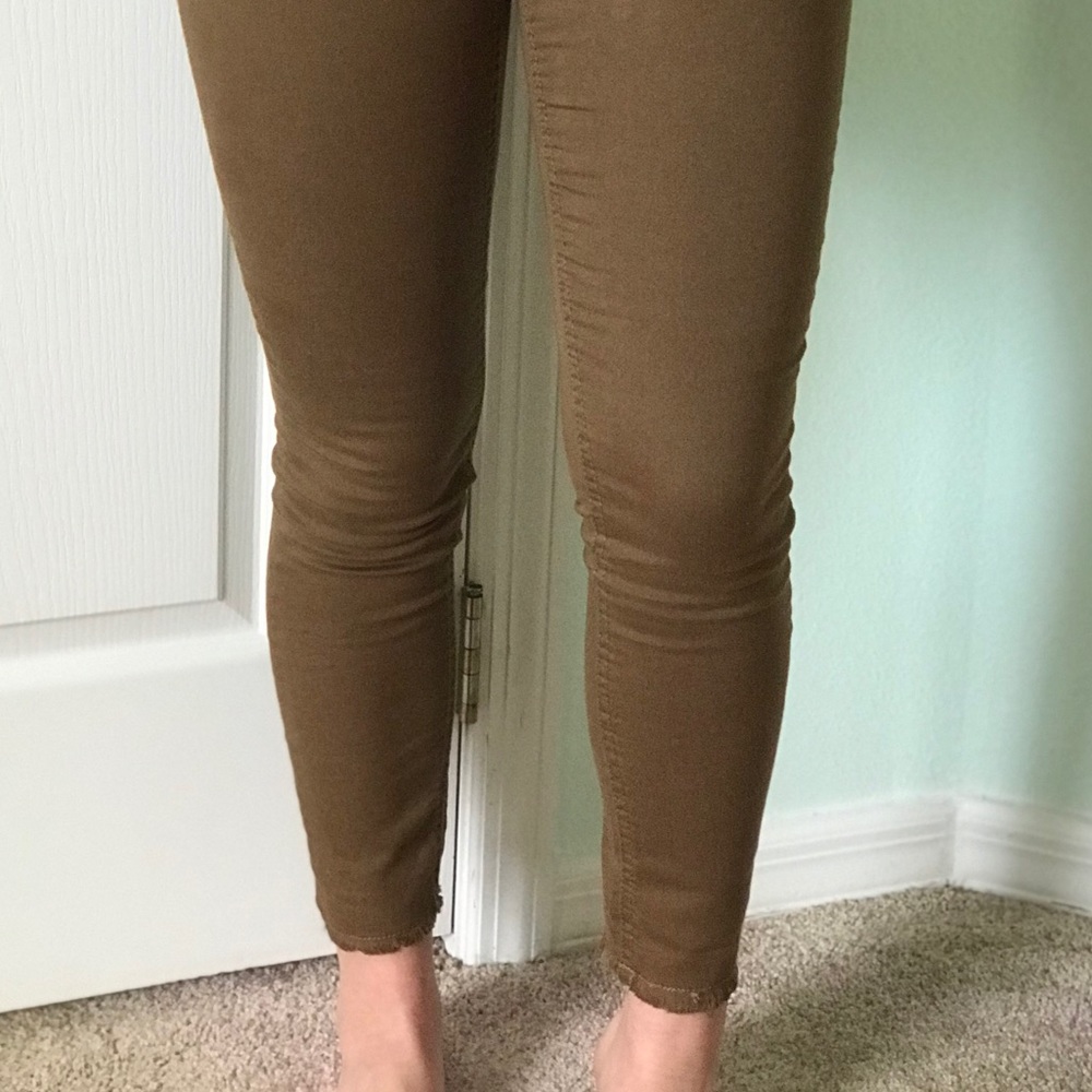 Mudd size 1 dirty green/camo brown jeggings